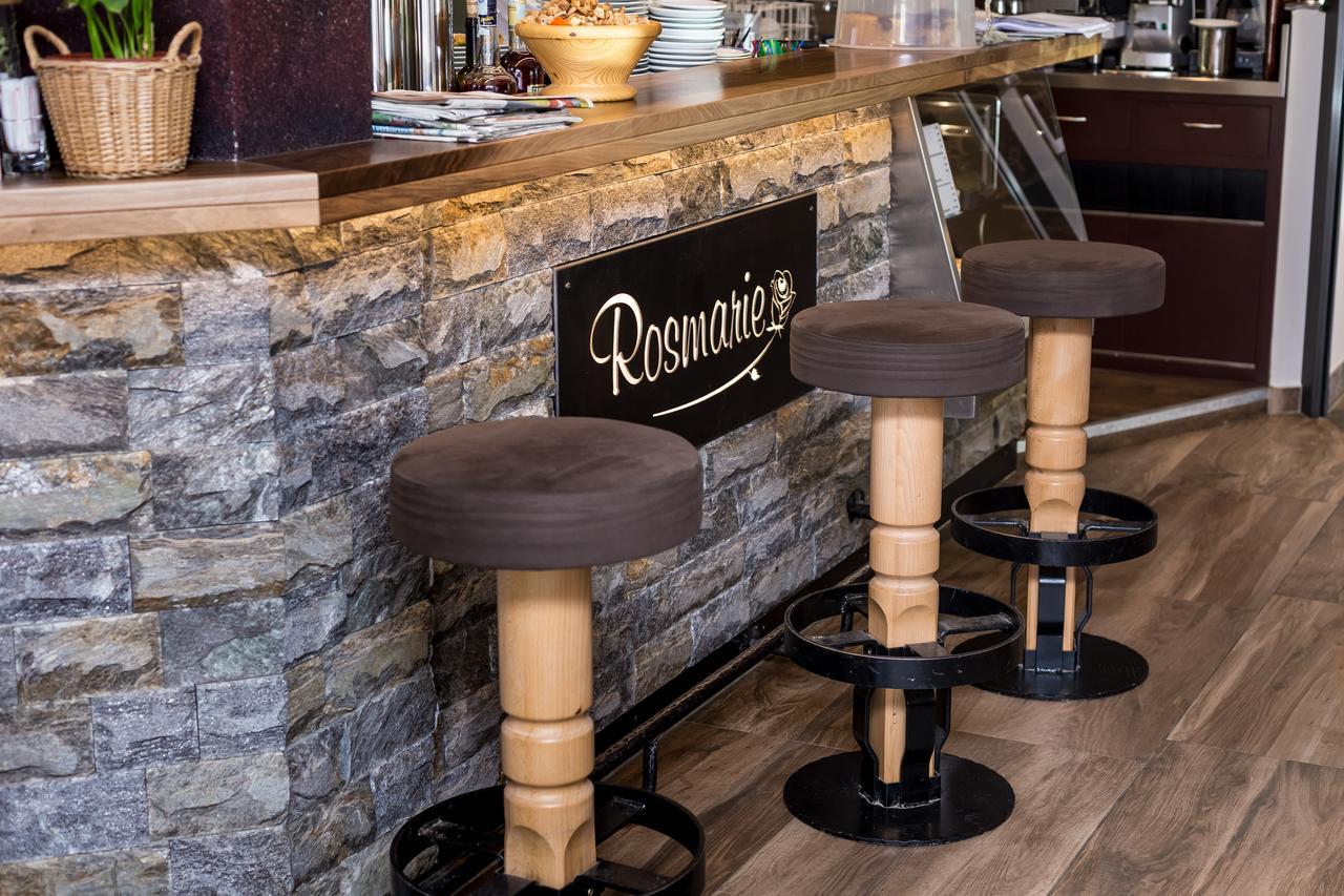 Hotel Restaurant Rosmarie 3*